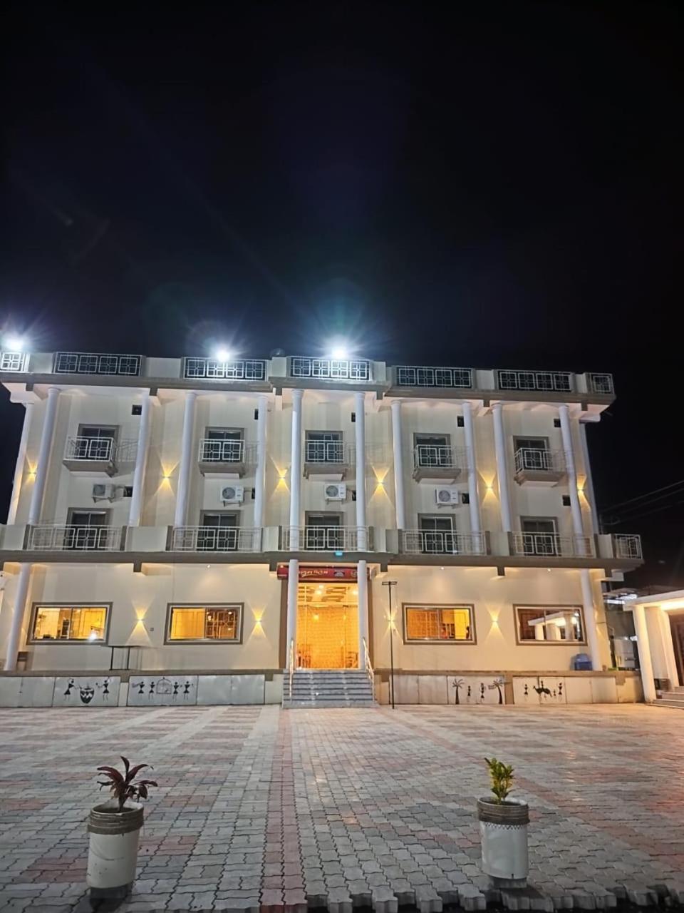 Mangalam Palace Seoni  Екстериор снимка