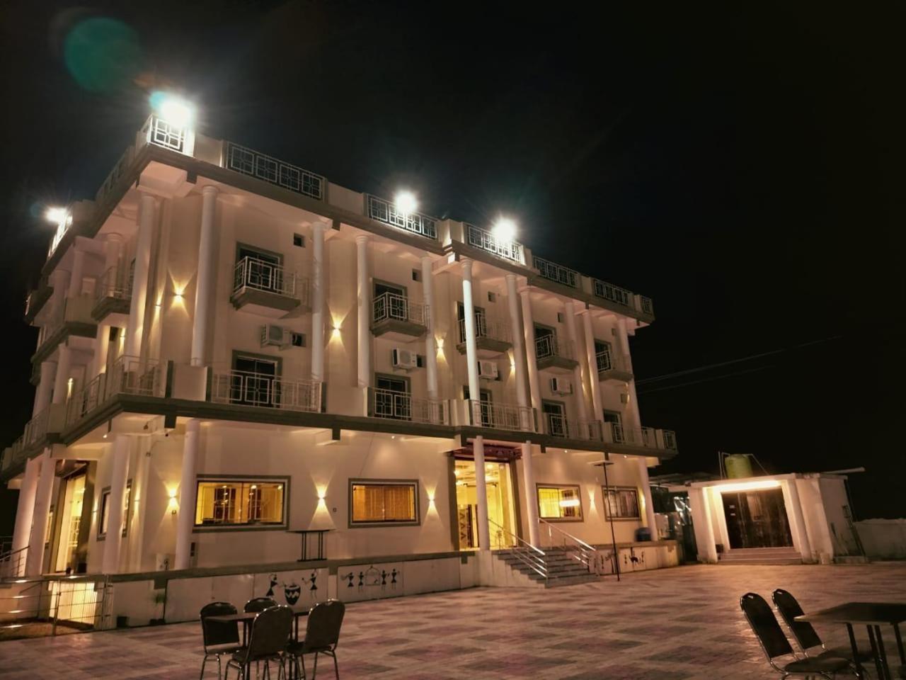 Mangalam Palace Seoni  Екстериор снимка